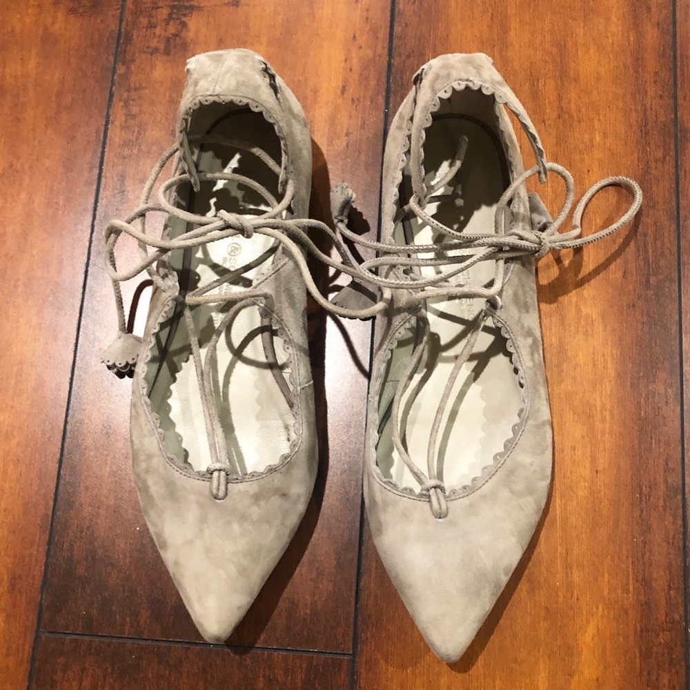 Kennel & Schmenger Flats